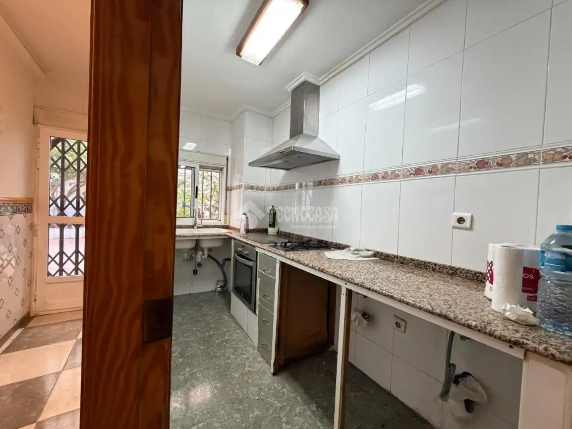 Cocina de Casa adosada en venta en Xirivella con Aire acondicionado