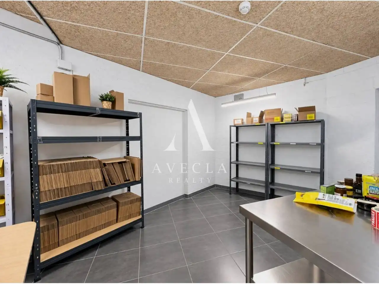 Industrial buildings for rent in Rubí