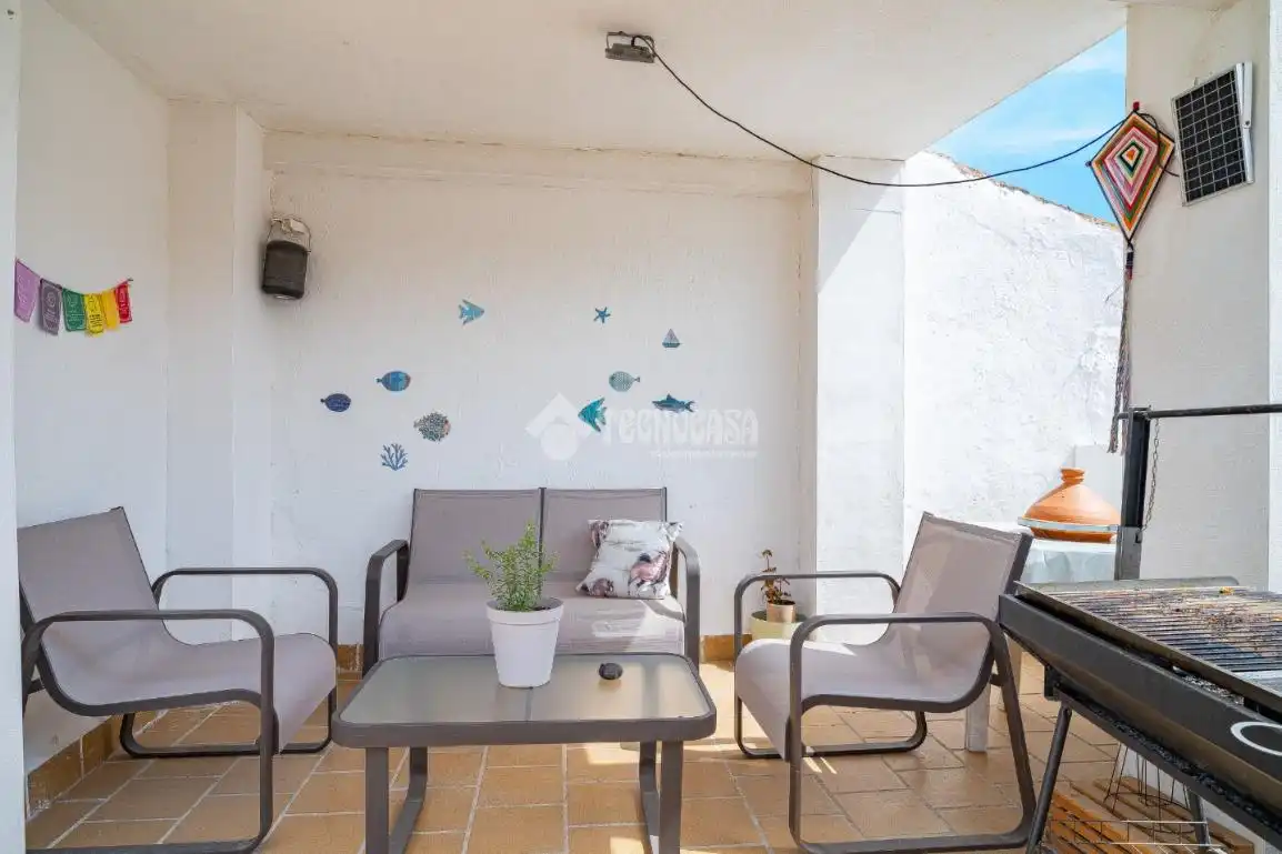Casa pareada en venta en Vélez de Benaudalla