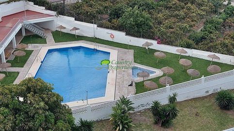 Foto 2 de Apartamento en venta en La Herradura centro, Almuñécar