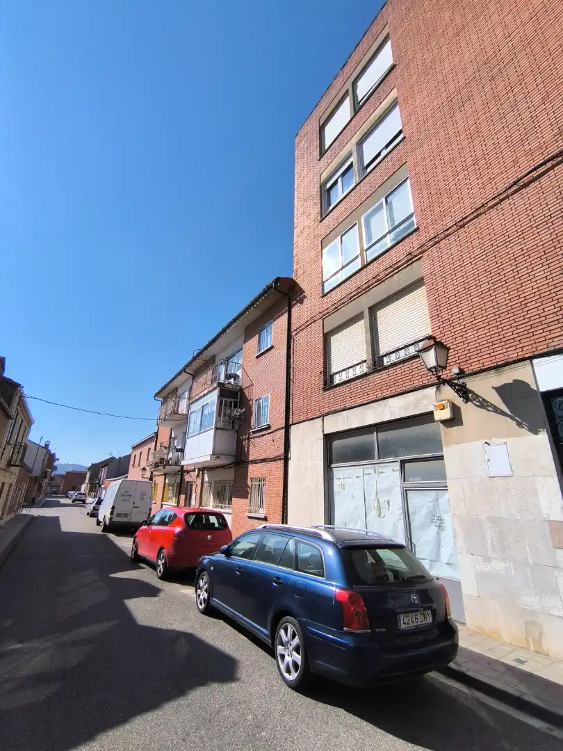 Flat for sale in Calle Cerrato, Venta de Baños