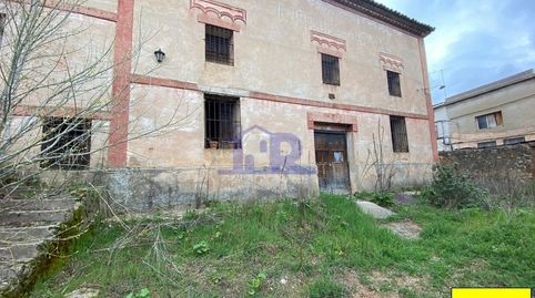 SE vende inmueble en Villalba de la Sierra.