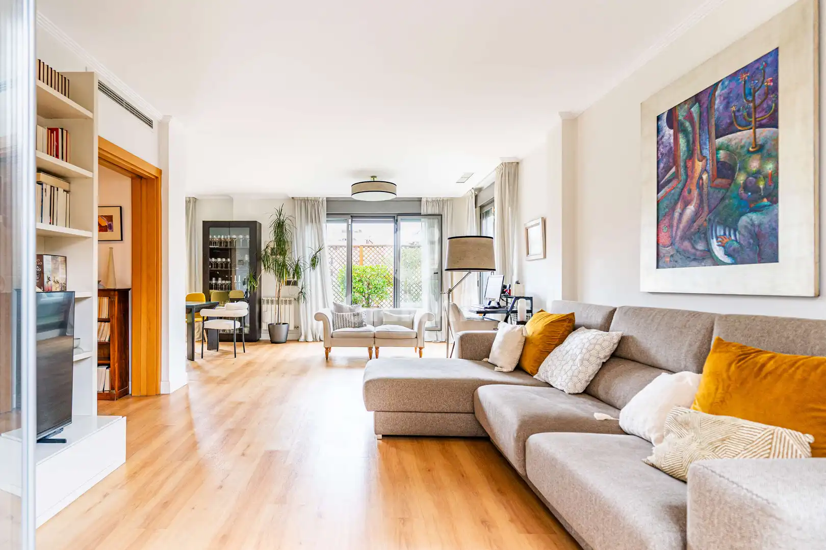 Wohnzimmer von Maisonette zum Verkauf in Madrid mit Heizung, Privatgarten und Abstellraum
