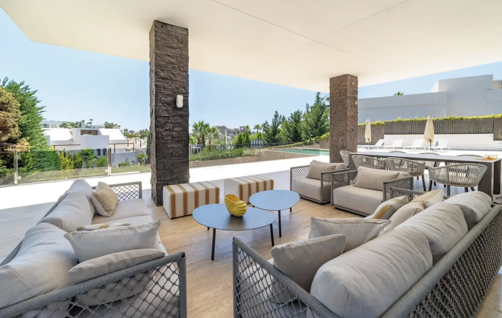 Terraza de Casa o chalet de alquiler en Marbella con Aire acondicionado, Jardín privado y Terraza