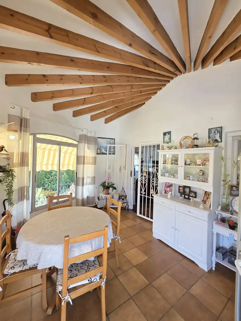 Chalet con terraza en venta en Carrió - La Merced - Los Pinos, imagen 4