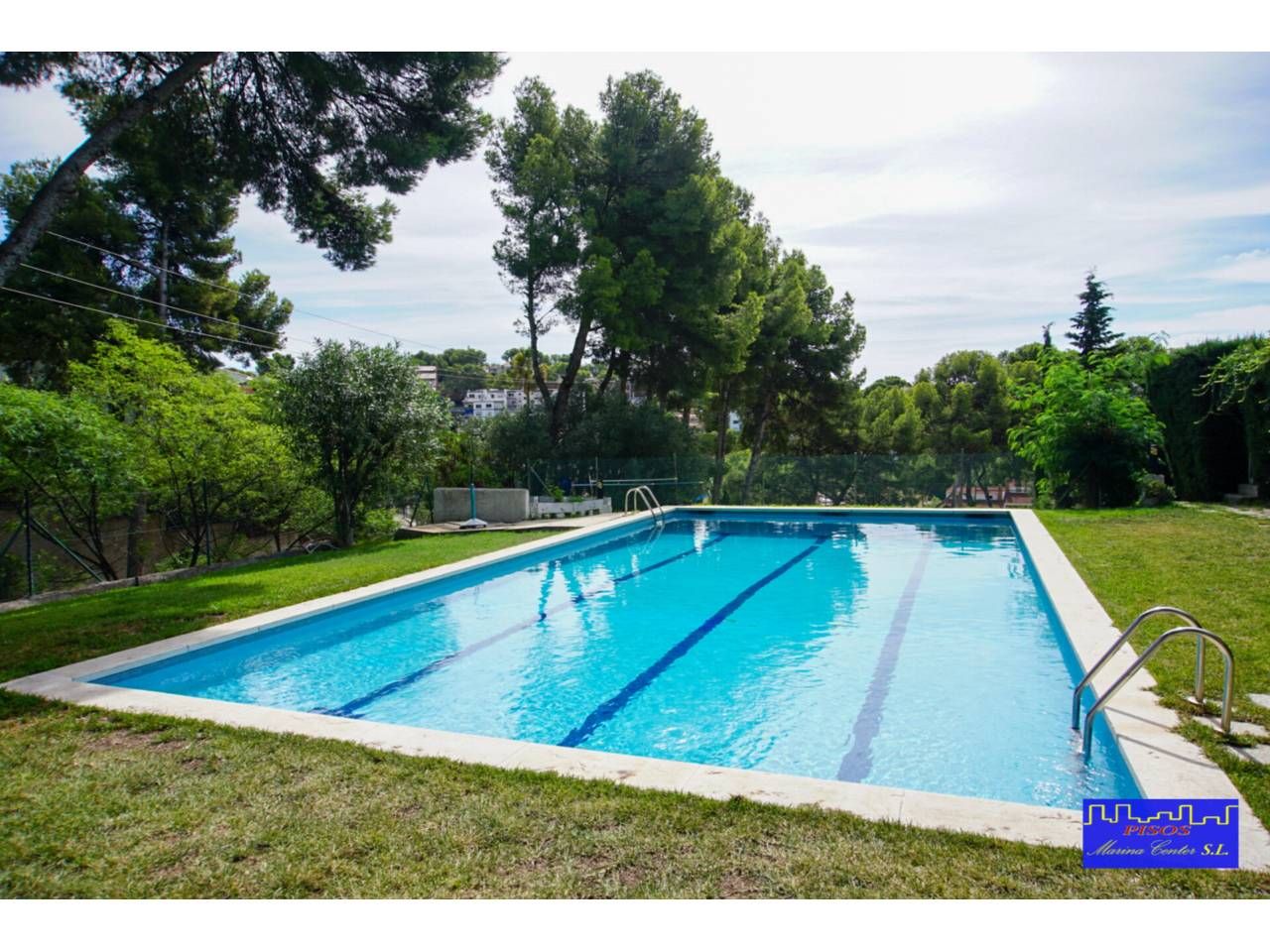 Swimming pool of Single-family semi-detached for sale in Castelldefels  with Air Conditioner, Heating and Private garden