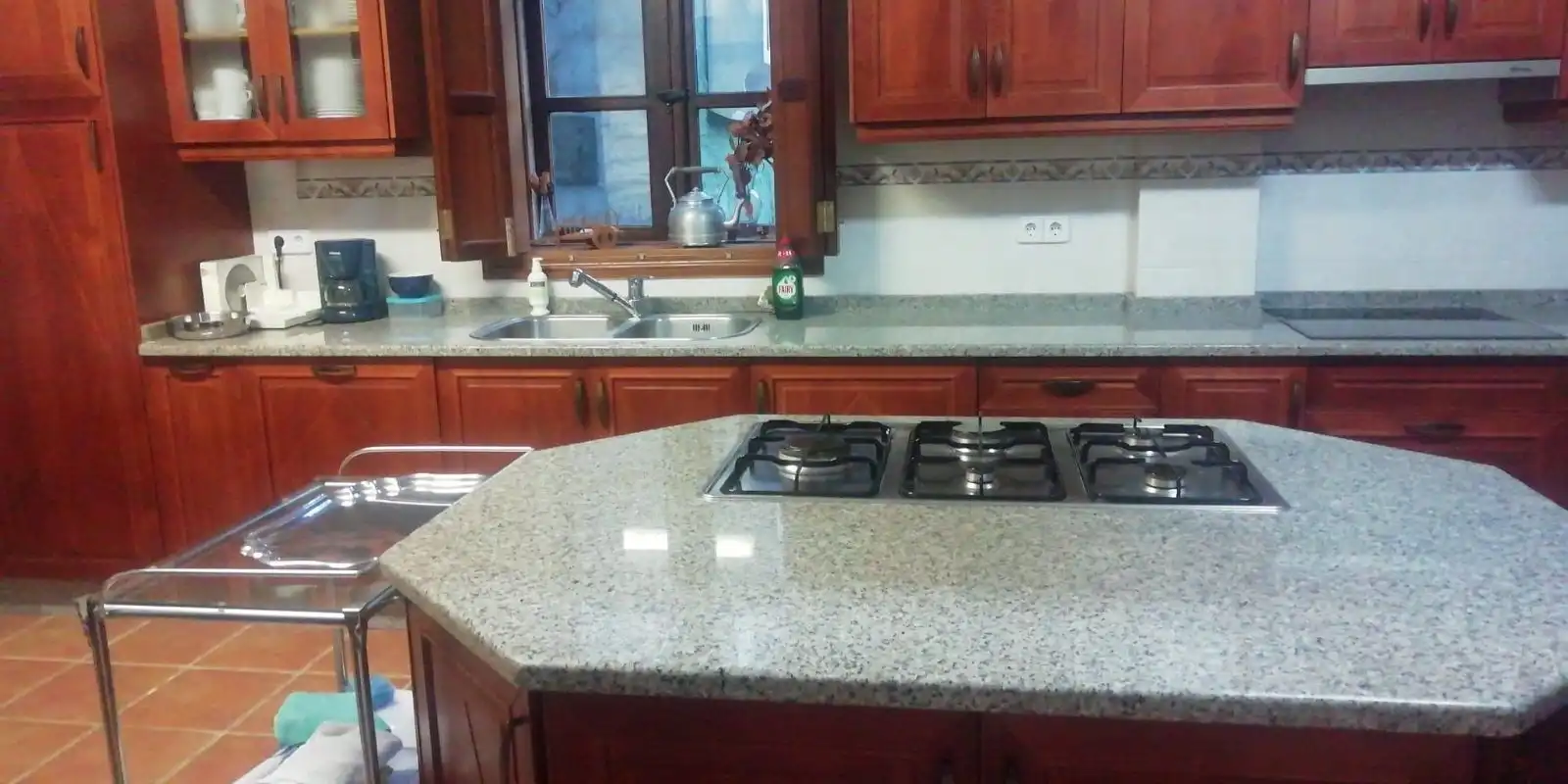 Cuina de Casa o xalet en venda en Poio amb Aire condicionat, Calefacció i Jardí privat