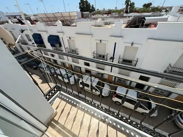 Vista exterior de Piso en venta en Isla Cristina