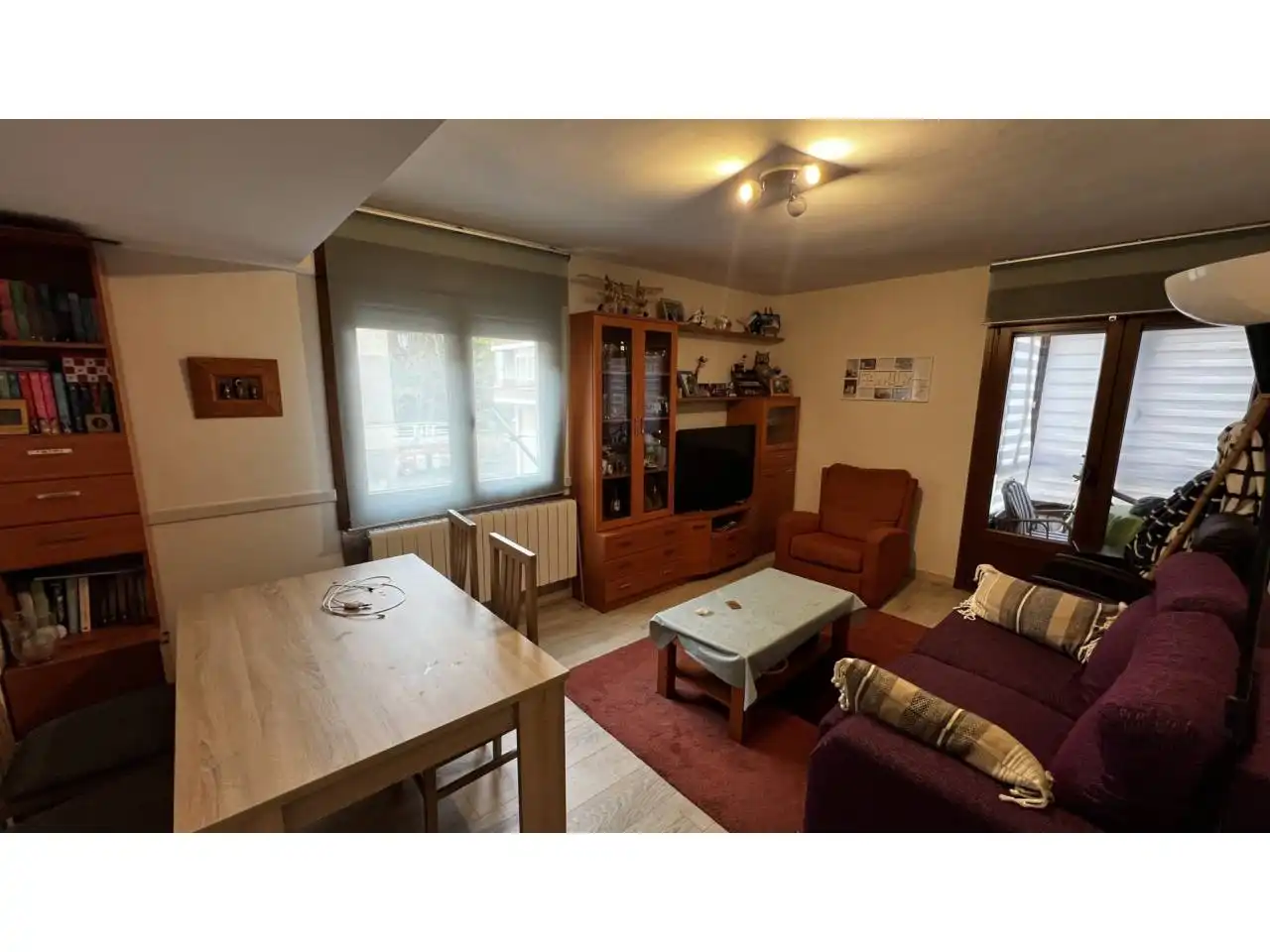 Vista exterior de Piso en venta en Espinosa de los Monteros con Calefacción, Terraza y Amueblado