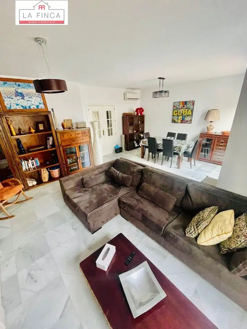 Living room of Detached homes for sale in Benalmádena  with Air Conditioner, Terrace and Storage room