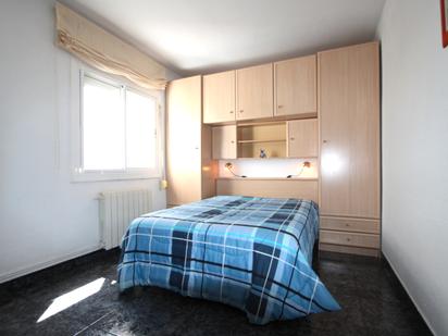 Bedroom of Flat for sale in Badalona  with Air Conditioner, Heating and Furnished