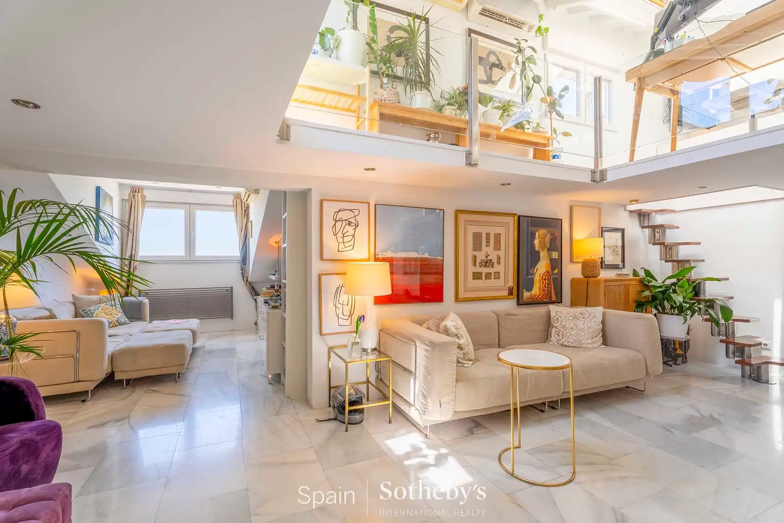 Sala de estar de Ático de alquiler en Madrid con Aire acondicionado, Calefacción y Terraza