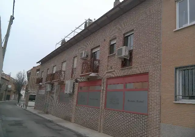 Exterior view of Garage for sale in Pinto