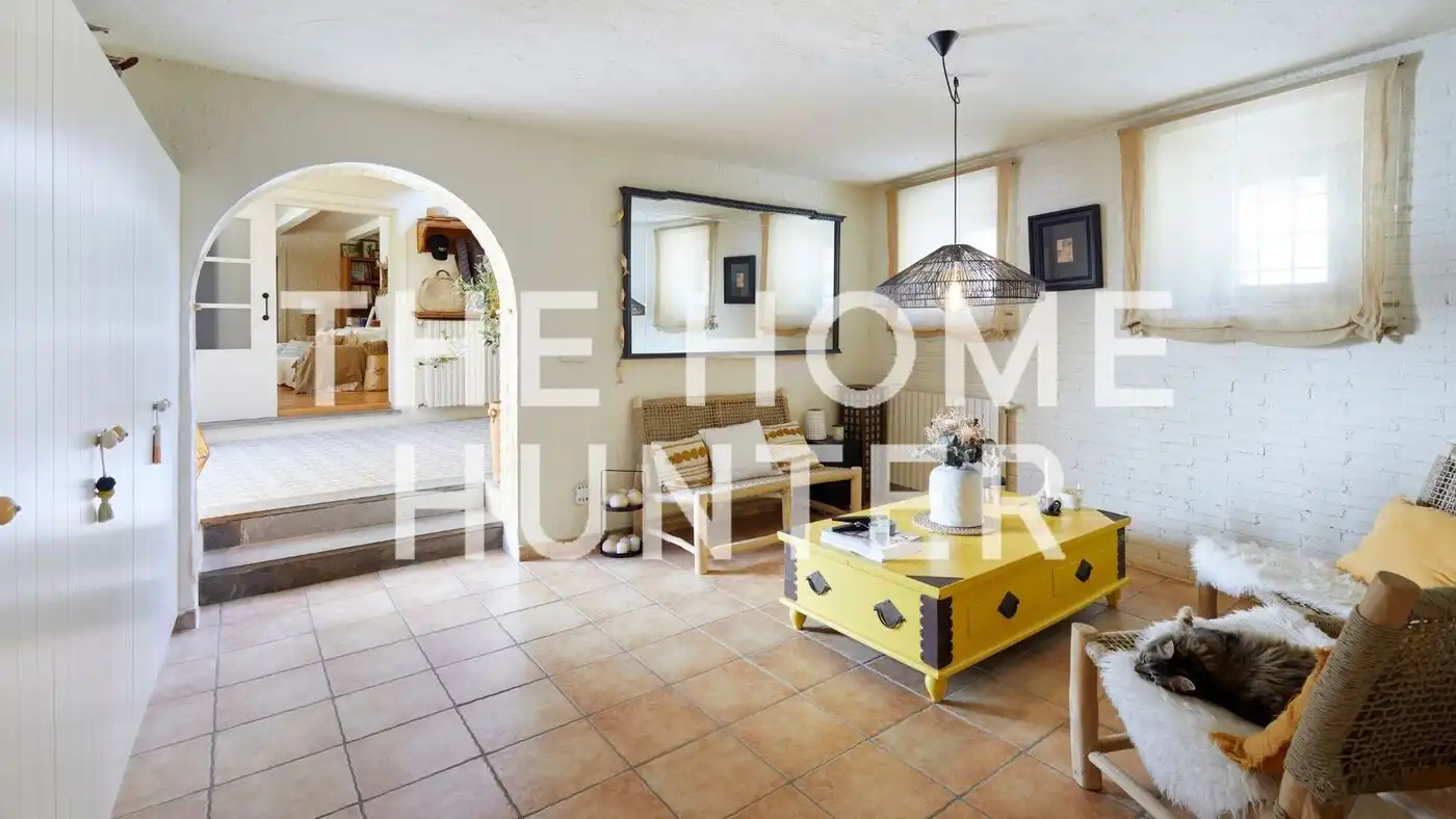 Exterior view of Houses for sale in Ventalló  with Air Conditioner, Heating and Private garden