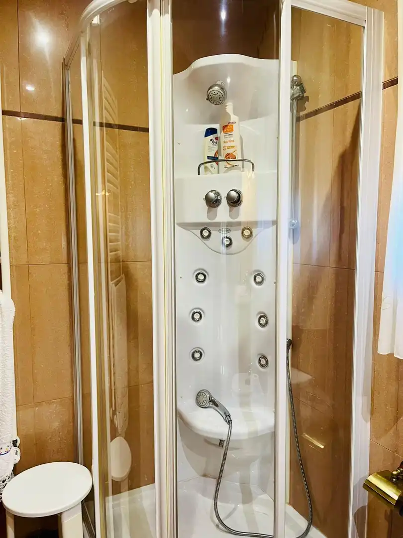 Bathroom of Houses for sale in Elche / Elx  with Air Conditioner, Private garden and Terrace