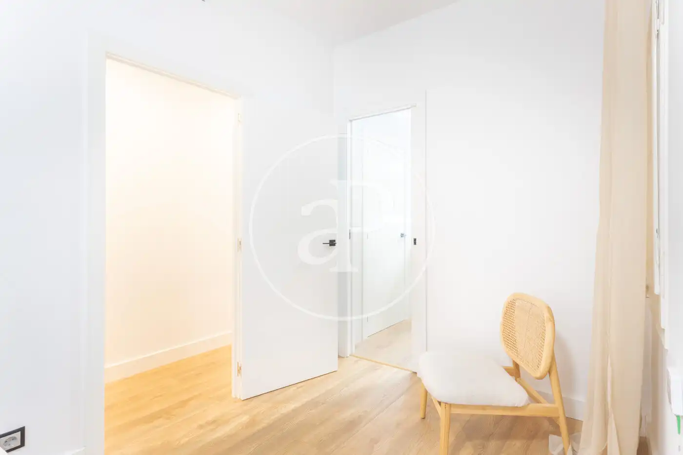 Flat for rent in Carrer de la Marina, Fort Pienc
