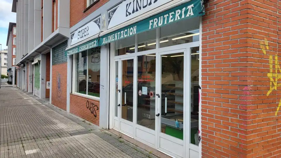 Local de lloguer a Extremadura Kalea, Intxaurrondo