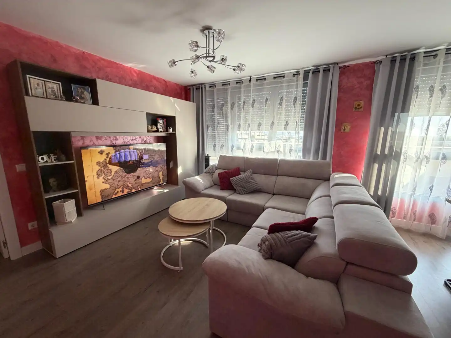 Wohnzimmer von Dachboden zum Verkauf in Alovera mit Klimaanlage, Heizung und Terrasse