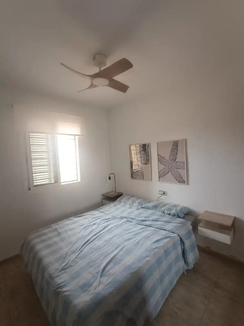 Schlafzimmer von Wohnungen zur Miete in Cartagena mit Klimaanlage, Schwimmbad und Möbliert
