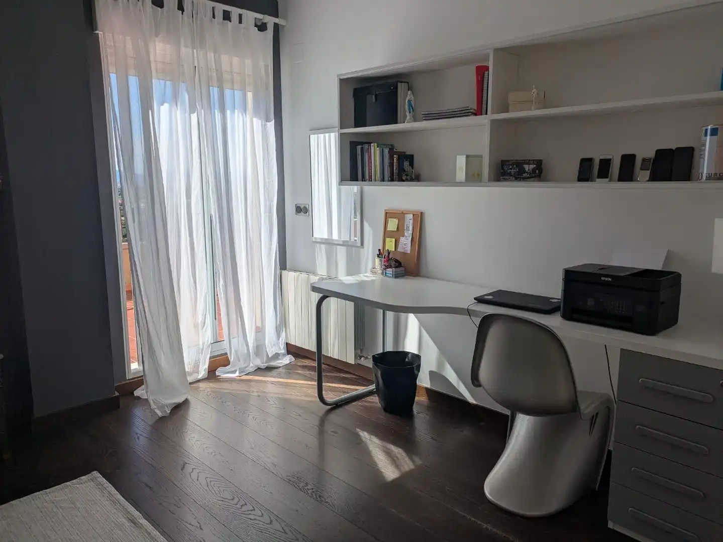 Sala d'estar de Casa o xalet en venda en Alzira amb Aire condicionat, Jardí privat i Parquet