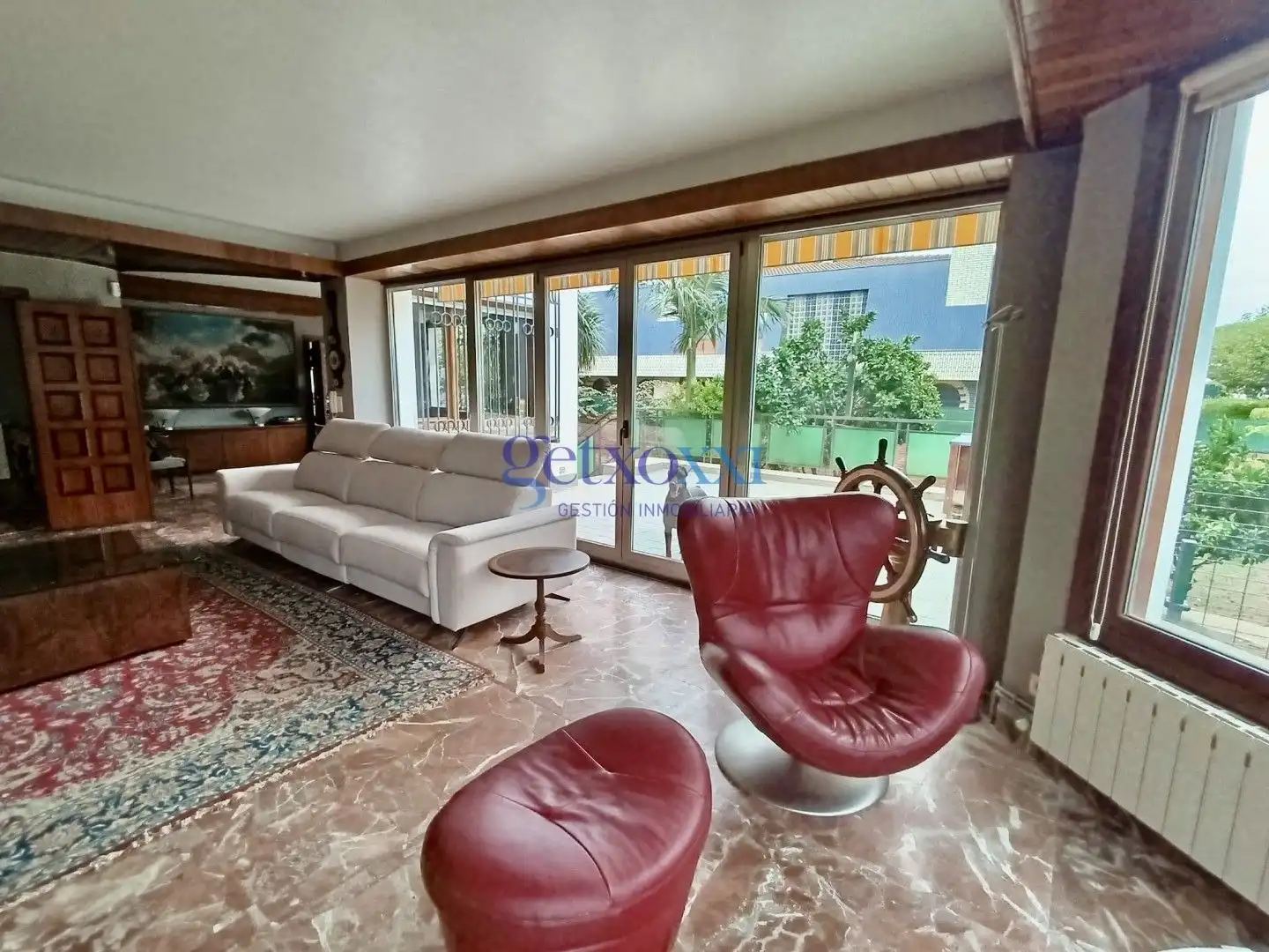 Sala d'estar de Casa o xalet en venda en Plentzia amb Calefacció, Jardí privat i Terrassa