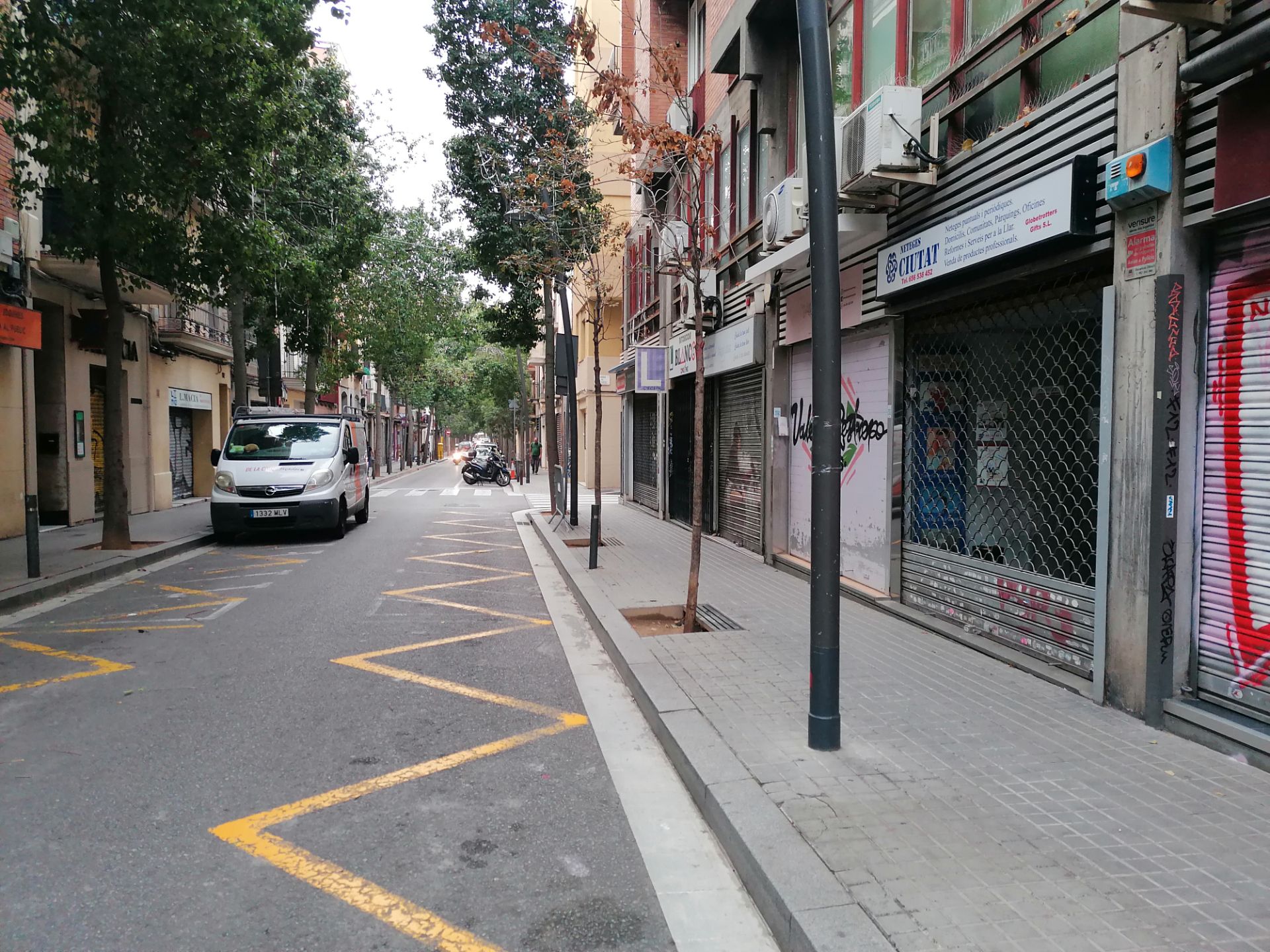 Local de alquiler en Carrer de Galileu, Sants , Sants - Montjuïc