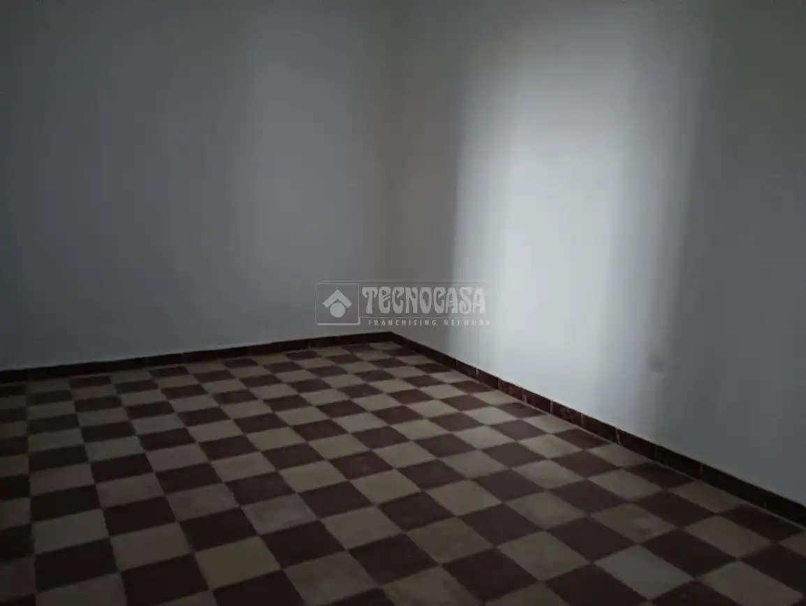 Casa adosada en venta en Olivenza