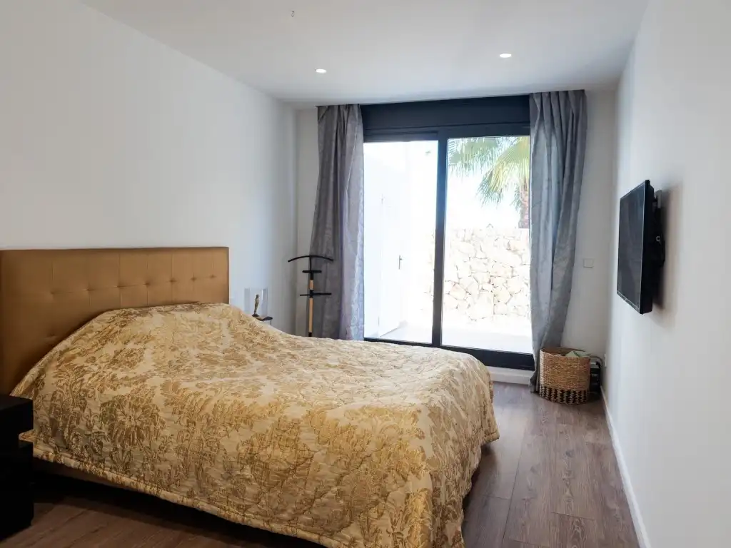 House with pool for sale in Avenida de las Colinas, imagen 21