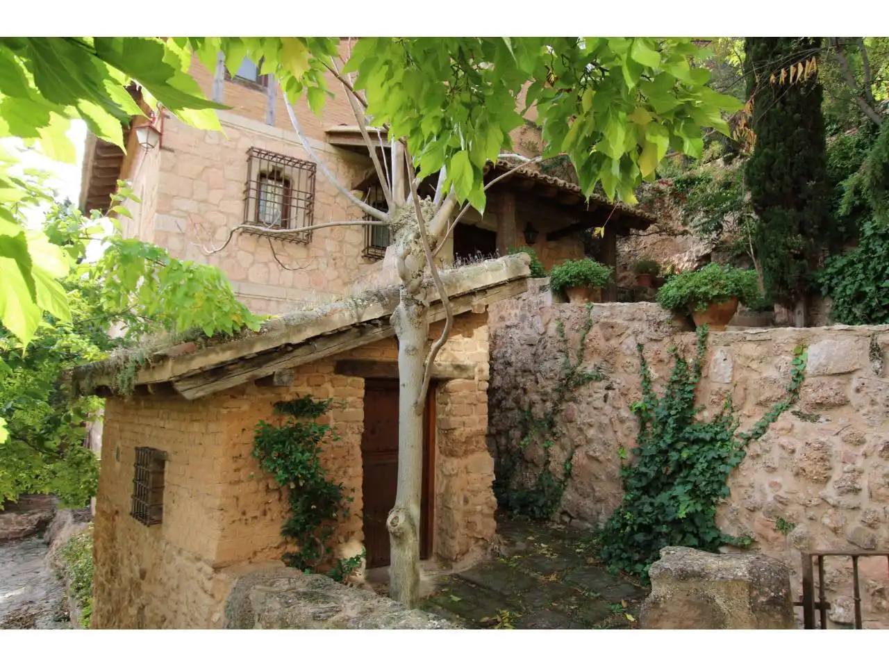 Vista exterior de Casa o xalet en venda en Arcos de Jalón amb Calefacció, Jardí privat i Terrassa