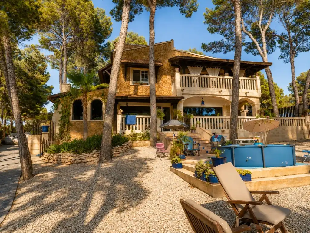 Außenansicht von Haus oder Chalet zum Verkauf in Calvià mit Klimaanlage, Privatgarten und Terrasse