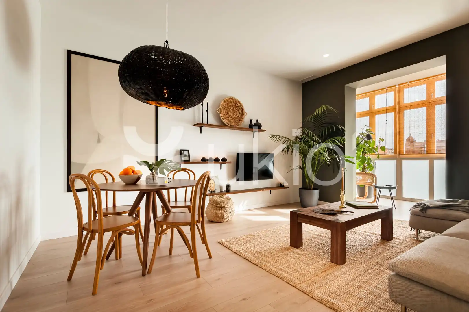 Apartment with terrace to rent in Carrer Gran de Gràcia