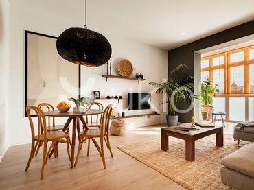 Mini appartamento con balcone in affitto a Carrer Gran de Gràcia