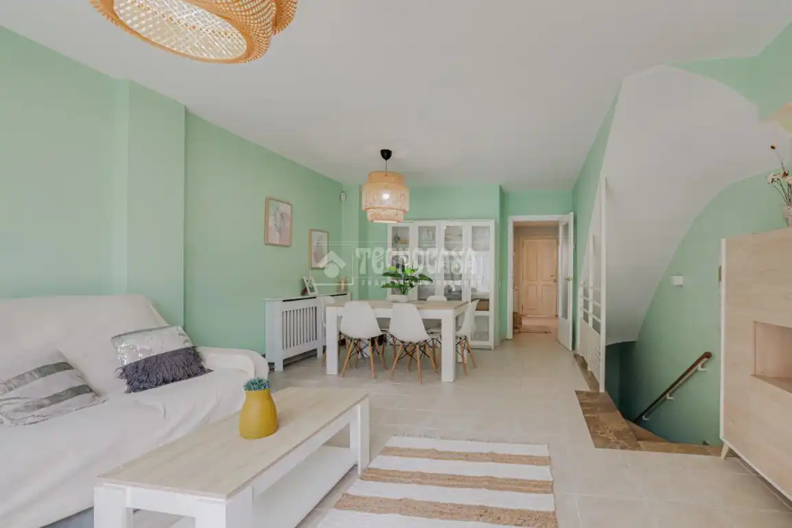 Wohnzimmer von Einfamilien-Reihenhaus zum Verkauf in Terrassa mit Klimaanlage, Heizung und Terrasse