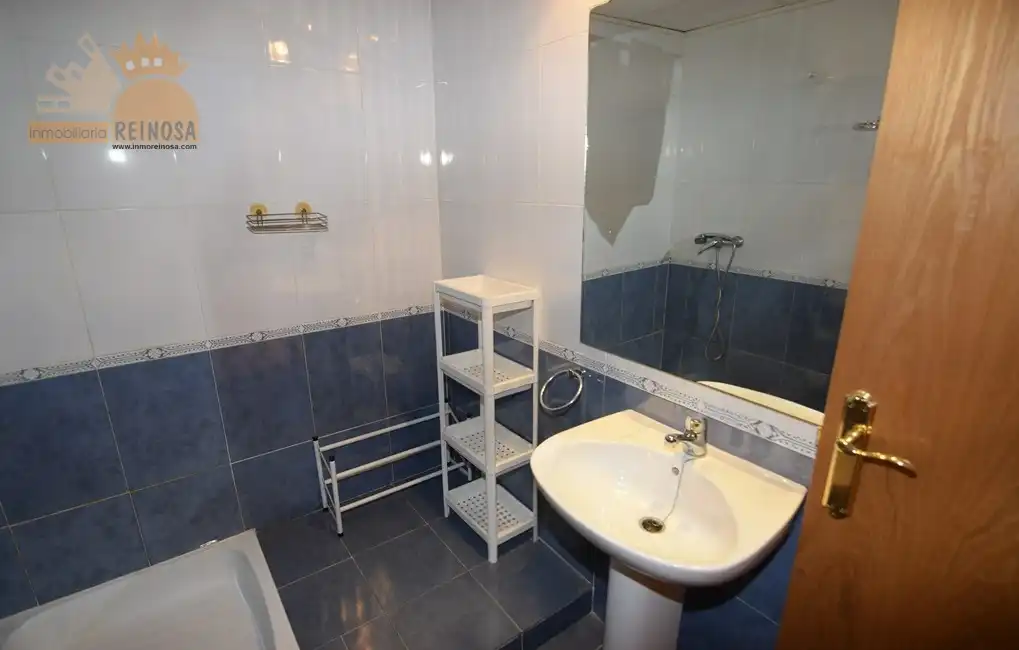 Baño de Casa adosada en venta en Molina de Segura con Piscina comunitaria
