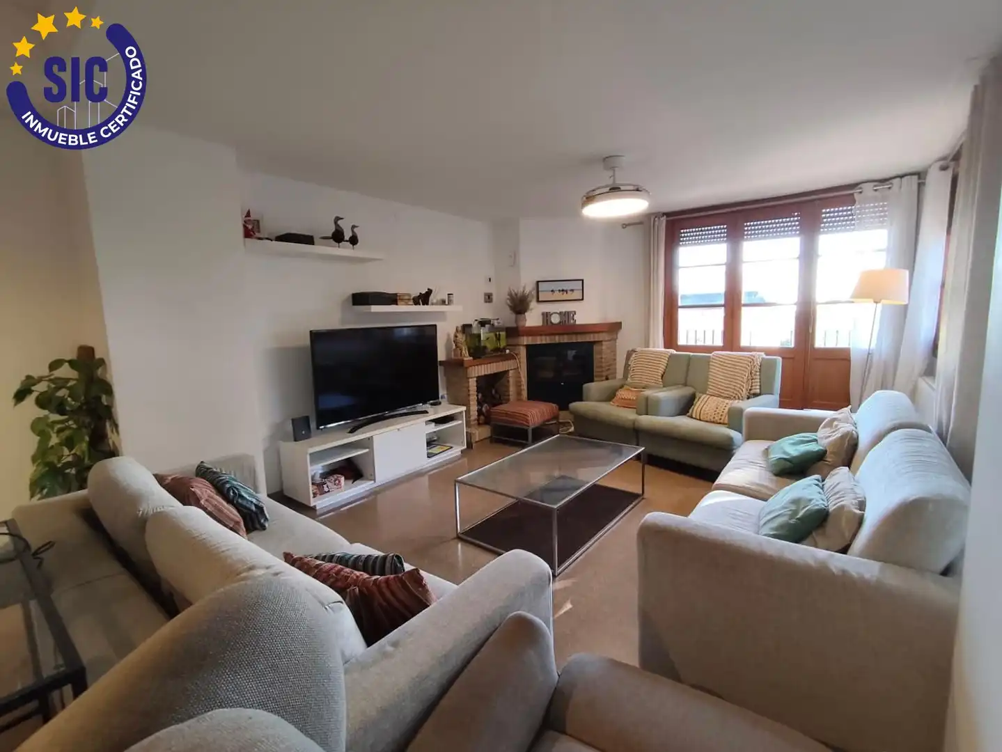 Living room of Houses for sale in Torrent  with Air Conditioner, Heating and Private garden