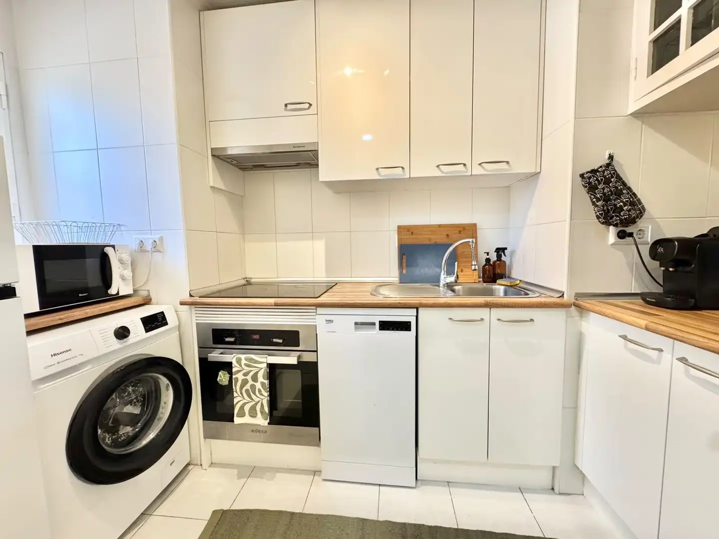 Kitchen of Flat for rent in Torrevieja  with Air Conditioner, Heating and Swimming Pool