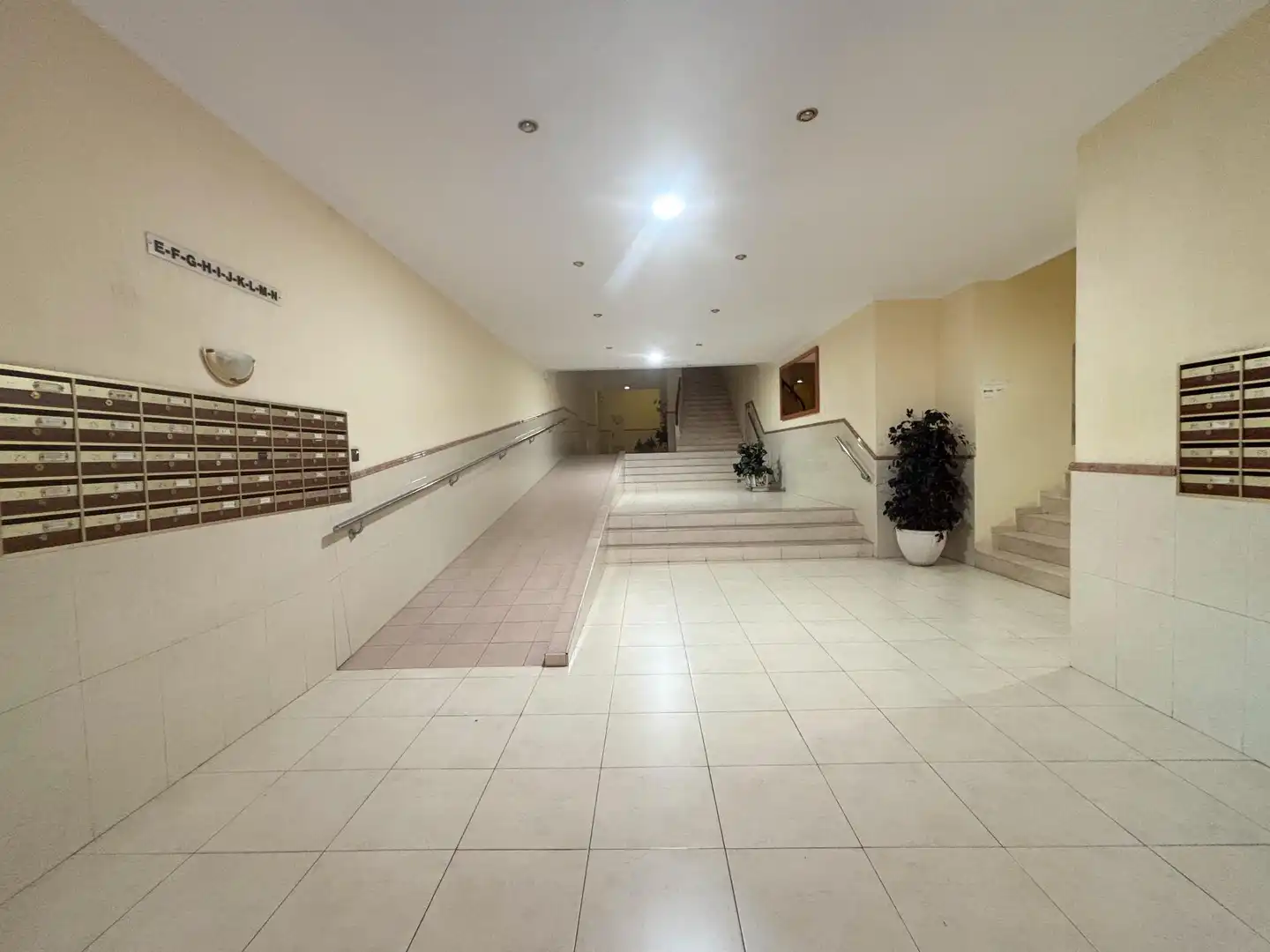 Appartamento con terrazza in vendita a Calle INGENIERO SANCHIZ PUJALTE 19, imagen 4
