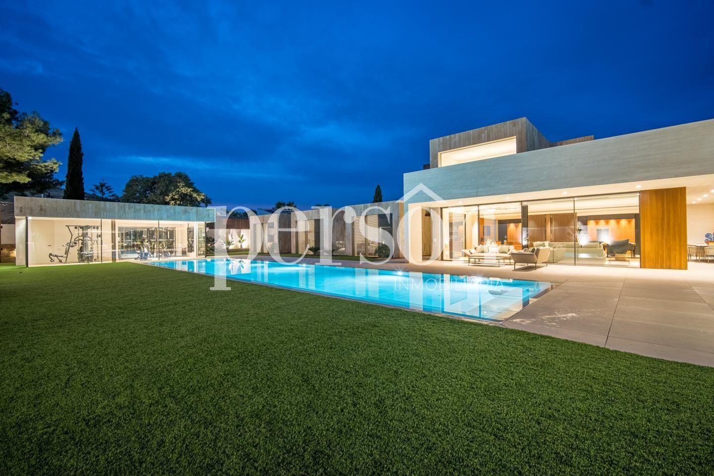 Vista exterior de Casa o chalet en venta en Godella con Aire acondicionado, Calefacción y Jardín privado