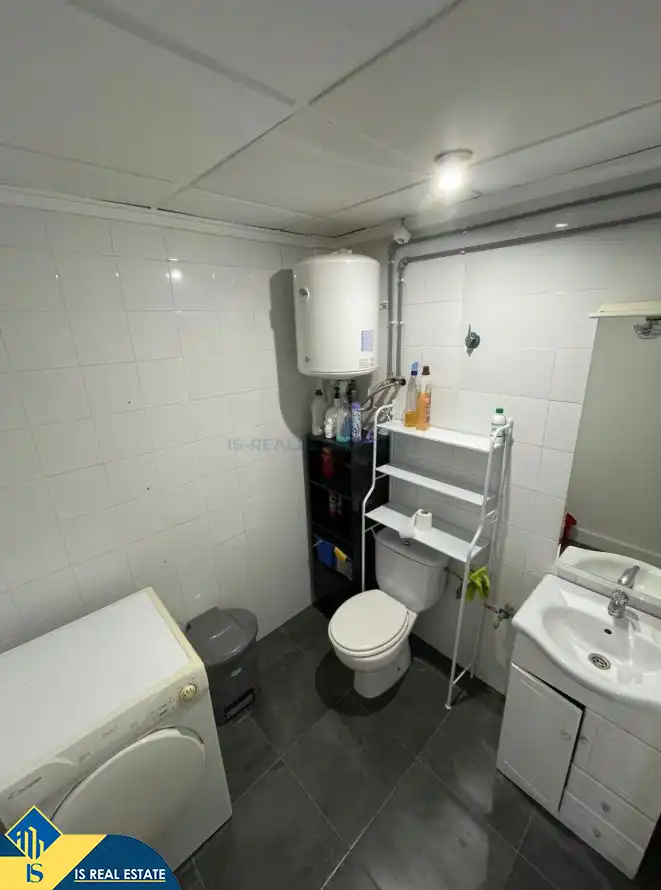 Baño de Local en venta en Guardamar del Segura con Aire acondicionado y Amueblado