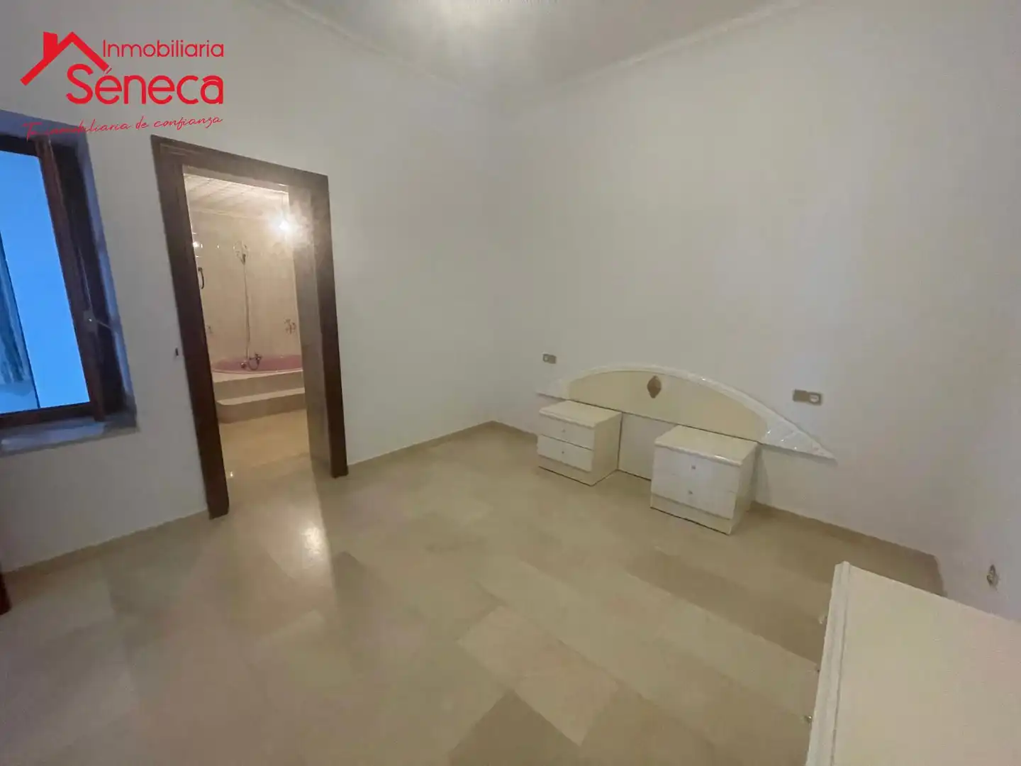 Bedroom of Detached homes for sale in El Carpio  with Air Conditioner, Heating and Furnished
