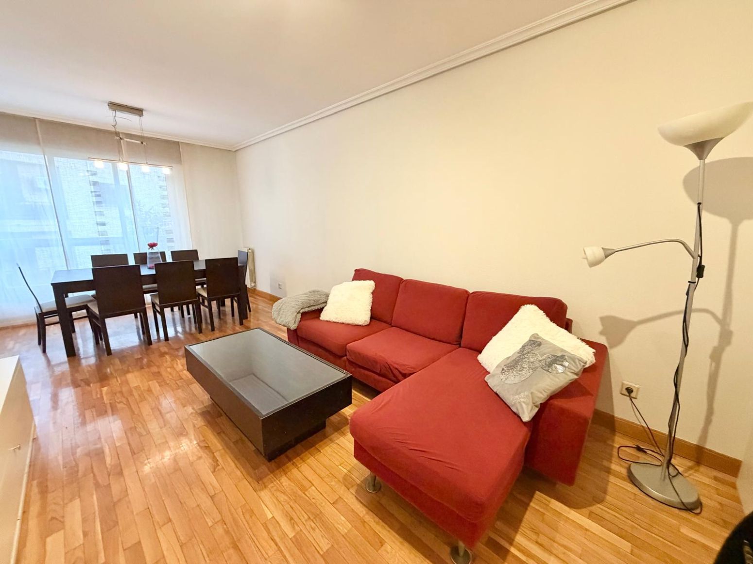 Living room of Flat to rent in  Logroño  with Heating, Terrace and Storage room