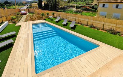 Piscina de Casa o xalet en venda en Calvià amb Aire condicionat, Calefacció i Jardí privat