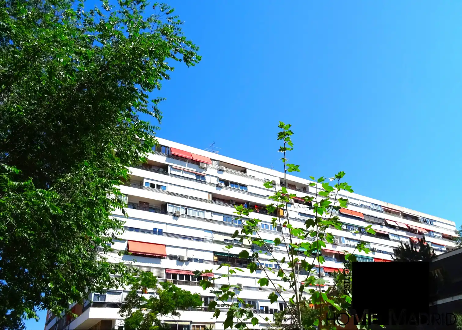 Außenansicht von Wohnung zum Verkauf in  Madrid Capital mit Heizung, Parkett und Terrasse