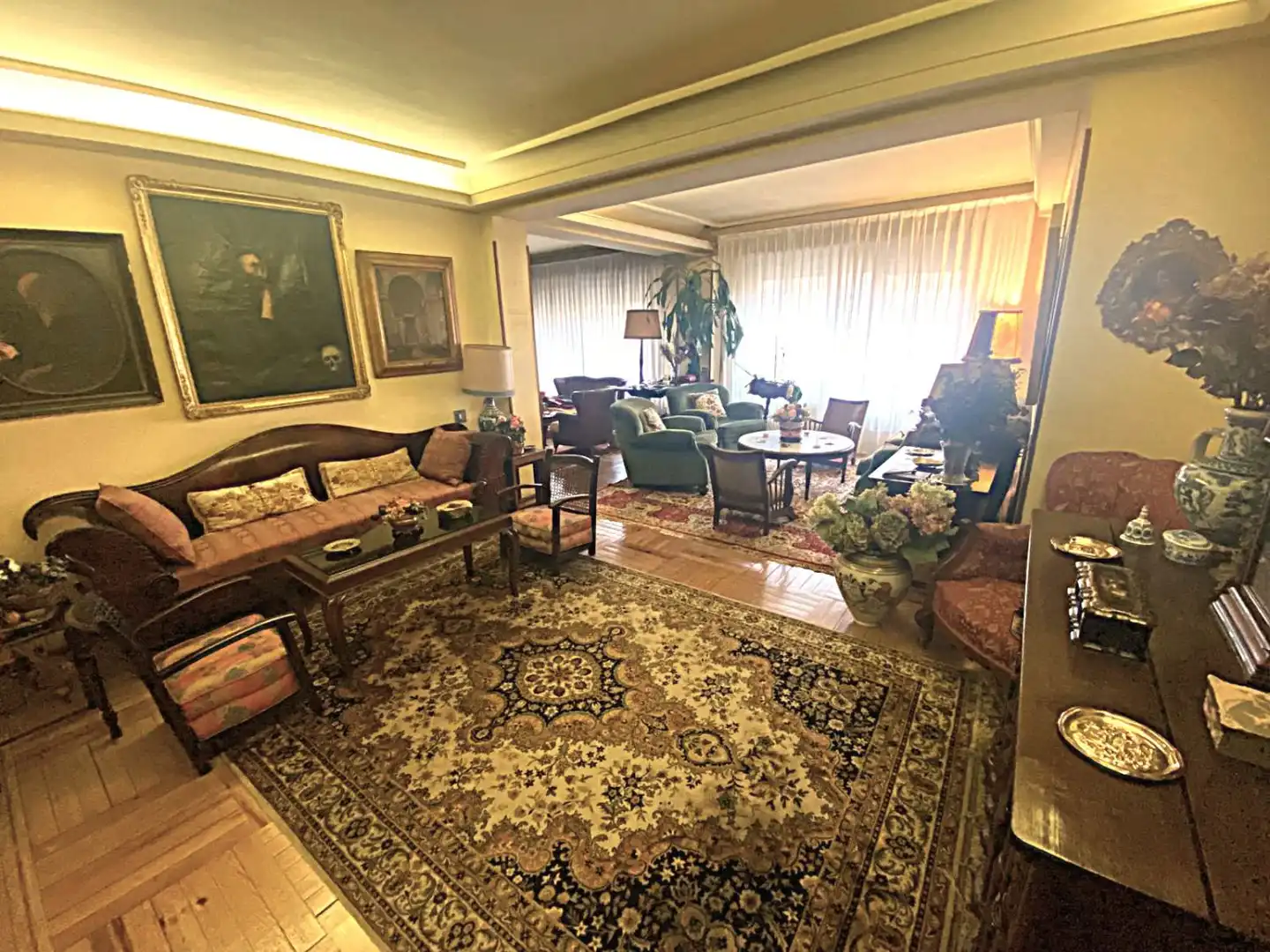 Sala d'estar de Pis en venda en Oviedo  amb Calefacció, Terrassa i Traster