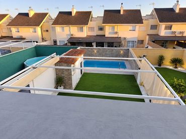 Adosado con piscina en venta en Huévar del Aljarafe