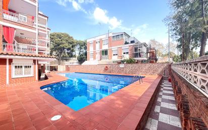 Swimming pool of Flat for sale in Castelldefels  with Air Conditioner, Storage room and Swimming Pool