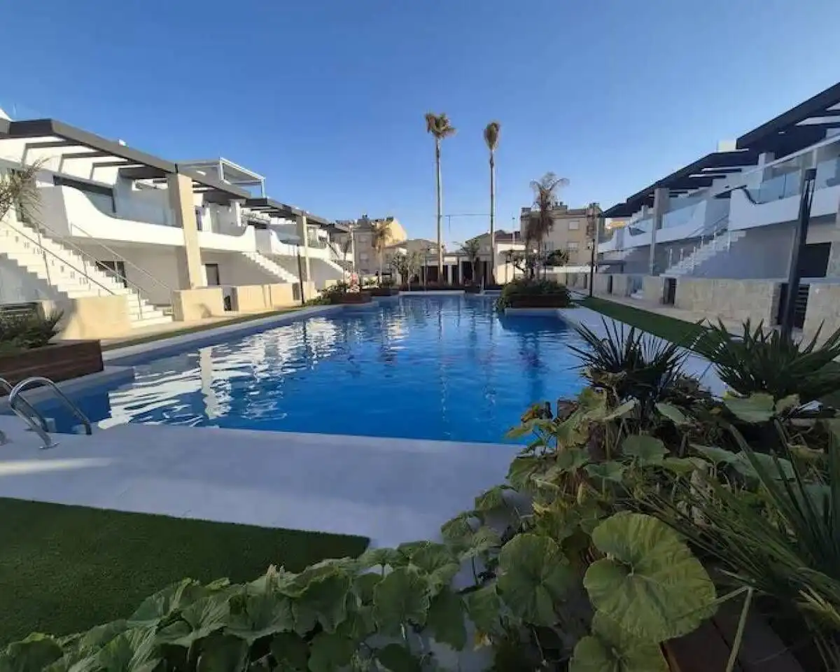 Apartamento con piscina en venta en Campanario, imagen 5