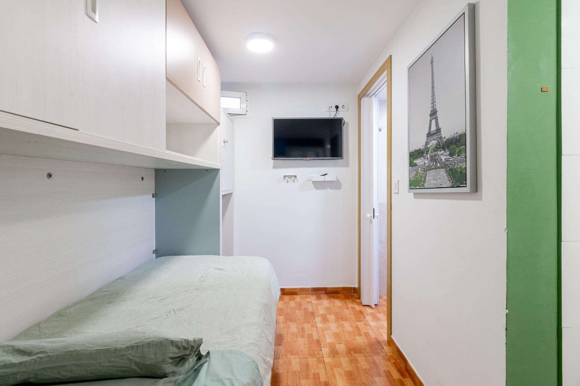 Habitación de Estudio en venta en  Madrid Capital