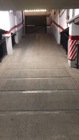 Garaje en Venta en Malilla