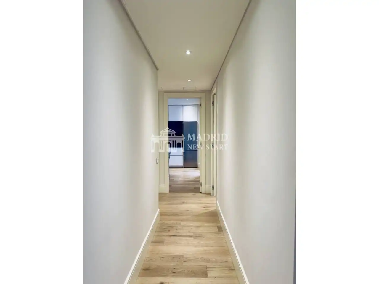 Wohnung zur Miete in Madrid mit Klimaanlage, Heizung und Parkett